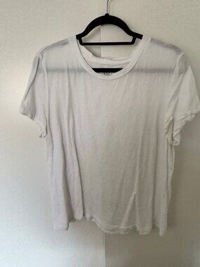 GAP size large white t shirt